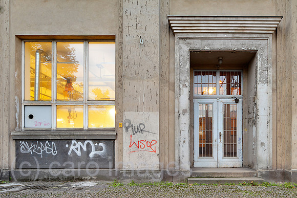 00P130917D046CAROE.JPG