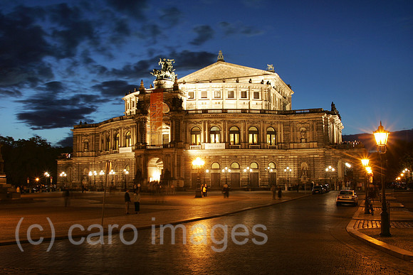 00S040825D009CARO.JPG