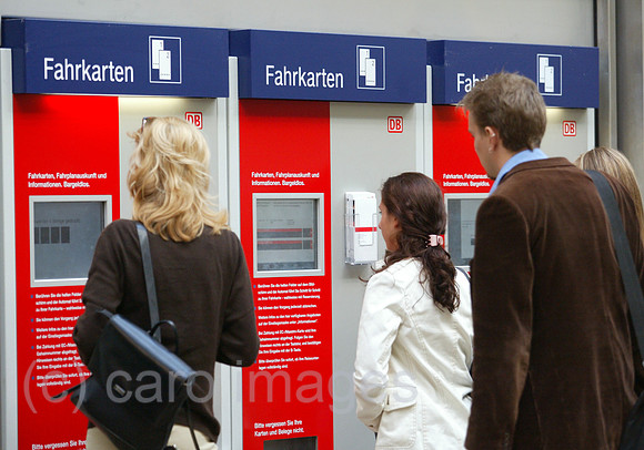 00S040926D023CARO.JPG