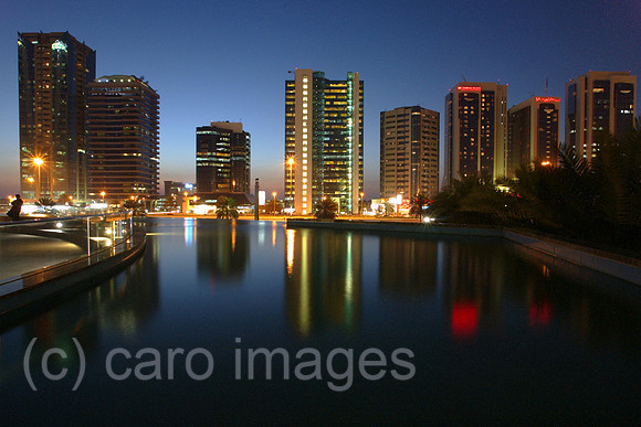 00S040325D009CARO.JPG