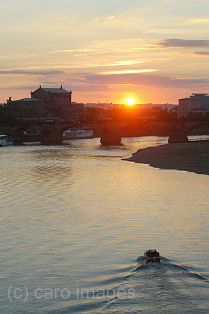 00S040905D010CARO.JPG