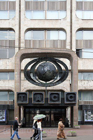 00P050502D035CARO.JPG