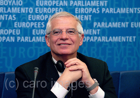 00R099821CARO.JPG