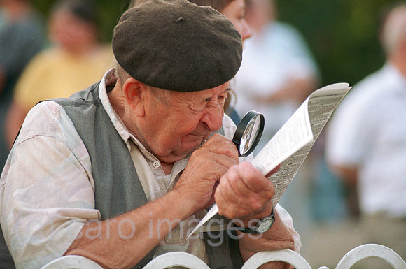 00S26716CARO.JPG