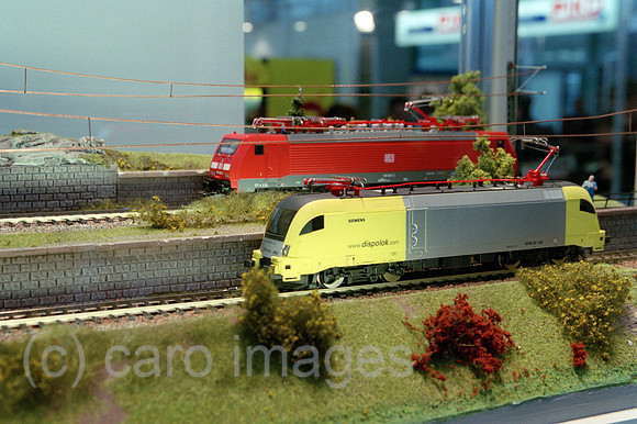 00R102205CARO.JPG