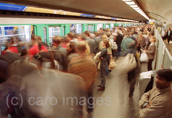 00S30333CARO.JPG