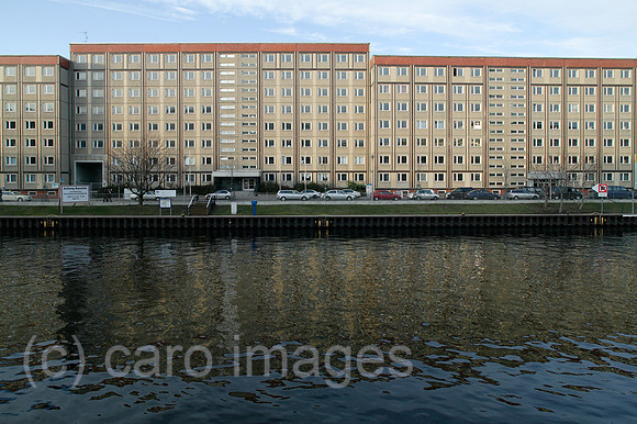 00P091227D094CAROE.JPG