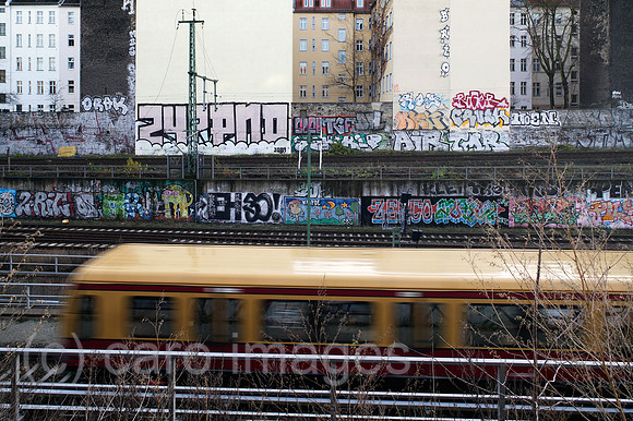 00P091207D105CAROE.JPG