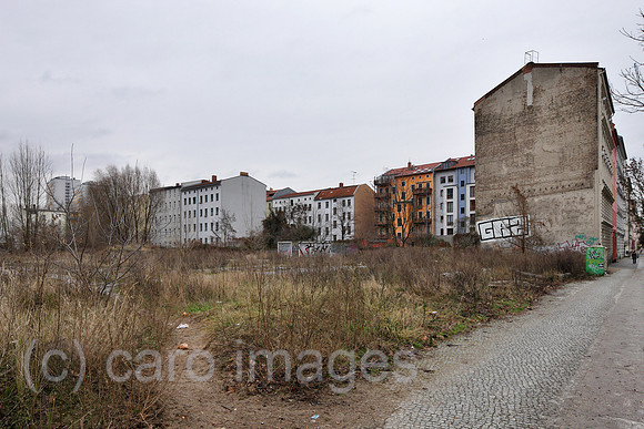 00P091225D079CAROE.JPG