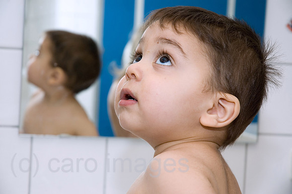 0TS080221D085CAROE.JPG