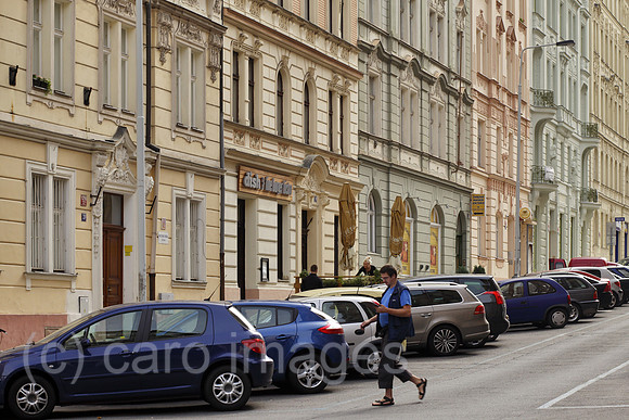 00P140818D049CAROE.JPG