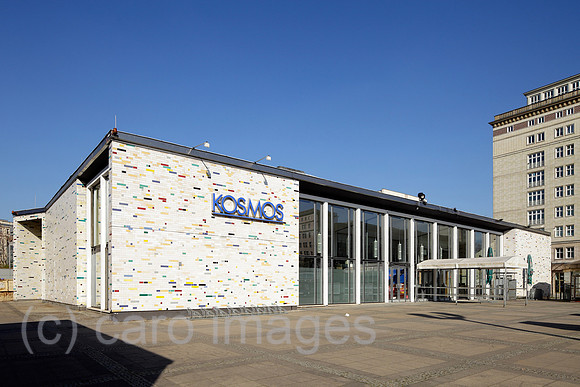 00P140313D221CAROE.JPG