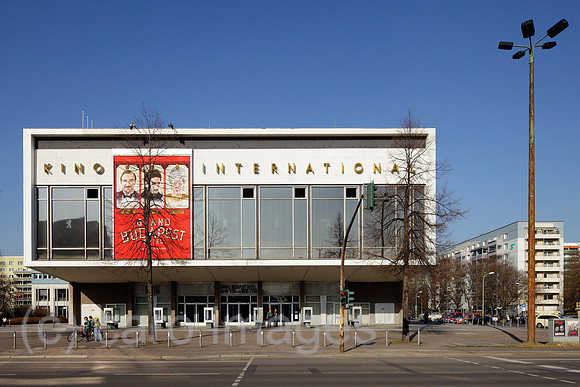 00P140313D229CAROE.JPG