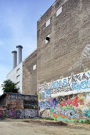 00P140801D226CAROE.JPG