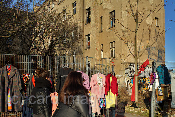 00P140309D205CAROE.JPG