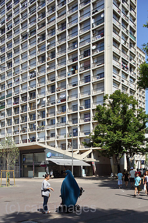 00P140724D179CAROE.JPG