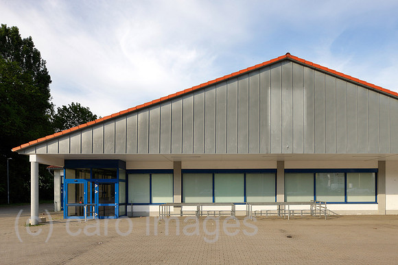 00P140526D149CAROE.JPG