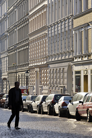 00P140814D011CAROE.JPG