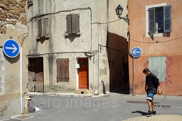 00P140723D172CAROE.JPG