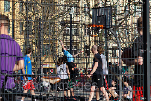 00P140309D195CAROE.JPG