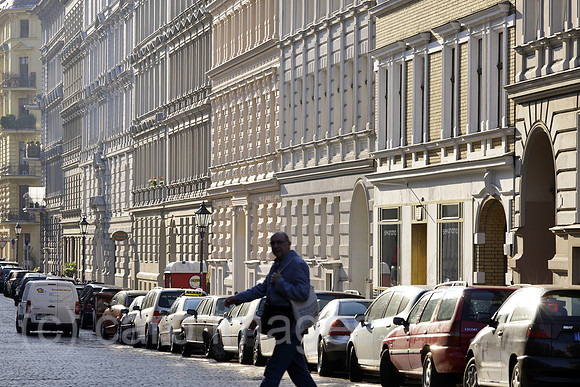 00P140814D010CAROE.JPG