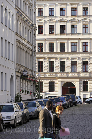 00P140814D005CAROE.JPG