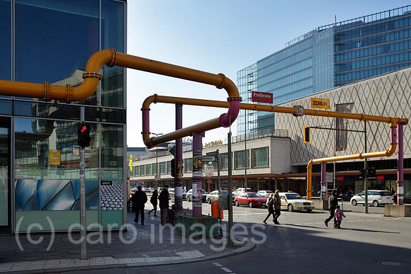 00P140222D102CAROE.JPG