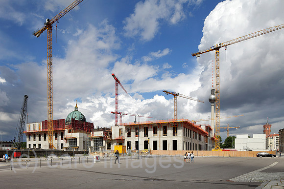 00P140614D210CAROE.JPG