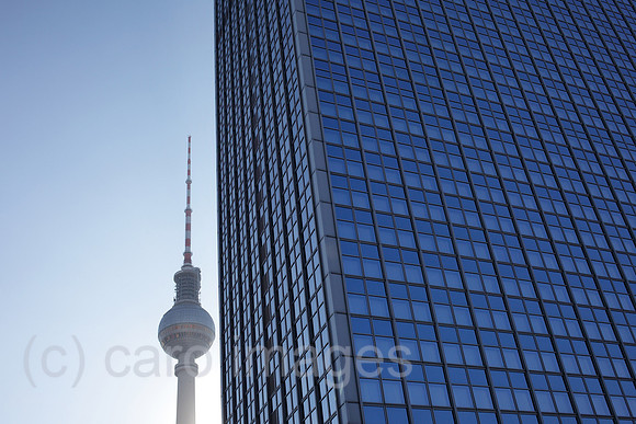 00P140313D230CAROE.JPG