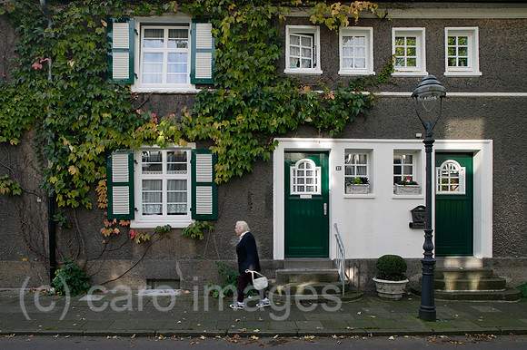 00P091014D209CAROE.JPG