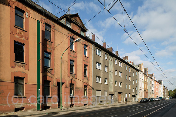 00P091014D210CAROE.JPG