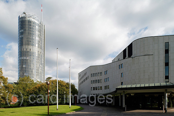00P091014D260CAROE.JPG