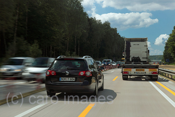 00S110701D222CAROE.JPG