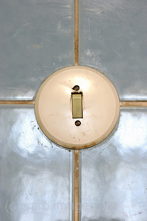 0SH050909D105CARO.JPG