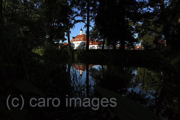 00S100707D010CAROE.JPG