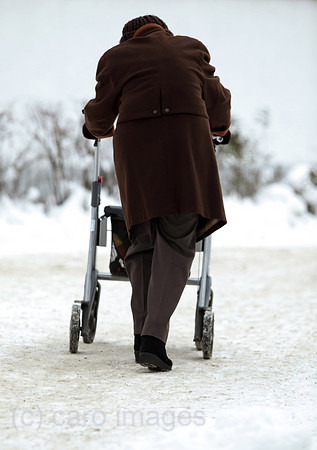 00S100105D008CAROE.JPG