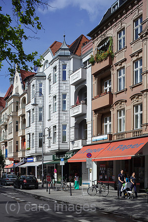 00P120815D166CAROE.JPG