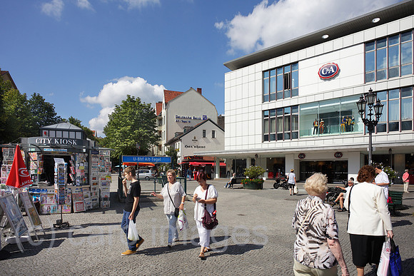 00P120814D141CAROE.JPG