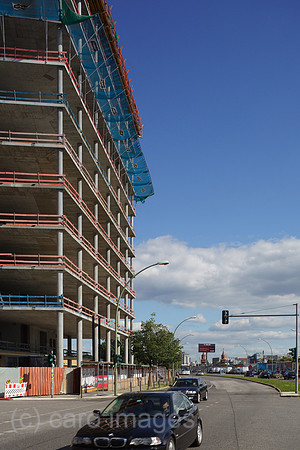 00P120812D076CAROE.JPG
