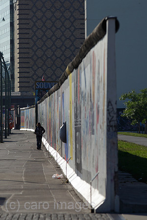 00P120813D099CAROE.JPG