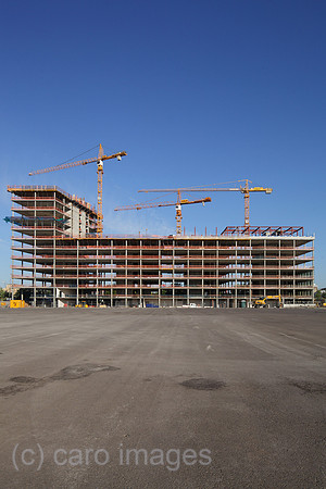 00P120813D089CAROE.JPG