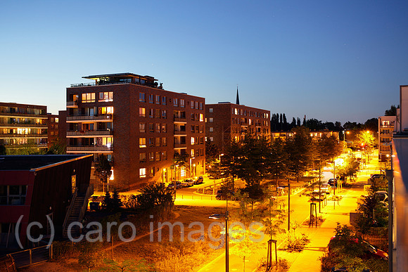 00P120814D213CAROE.JPG