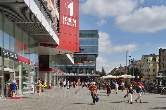 00P120815D184CAROE.JPG