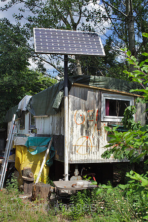 00P120617D175CAROE.JPG