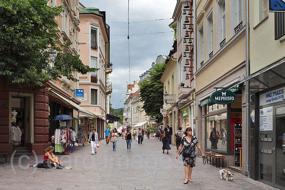 00P120709D323CAROE.JPG