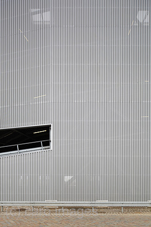00P120331D085CAROE.JPG