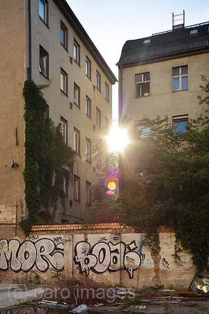 00P120804D491CAROE.JPG