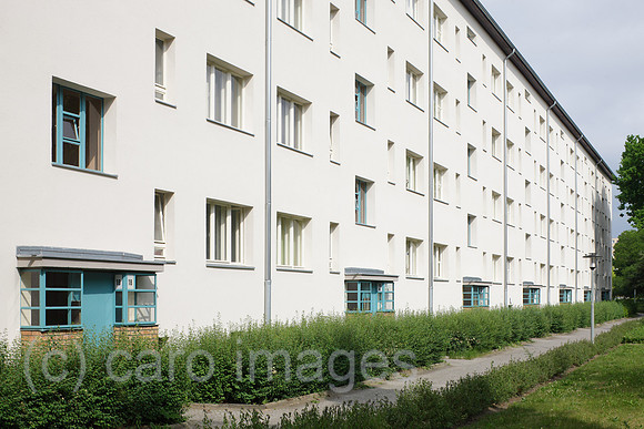 00P120529D135CAROE.JPG