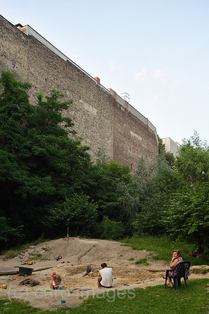 00P120725D378CAROE.JPG