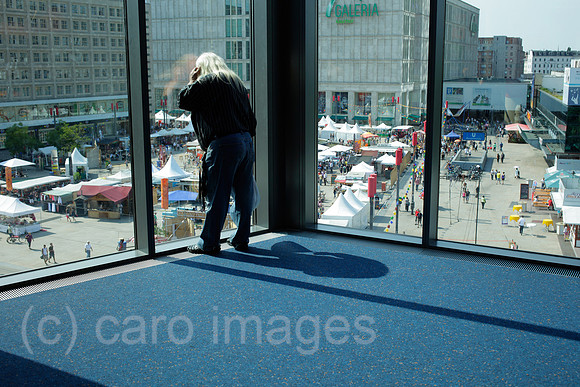 00P120802D426CAROE.JPG